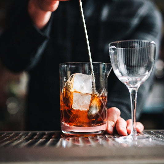 Cocktail Glasses That Captured an Era. - HISTORY COMPANY