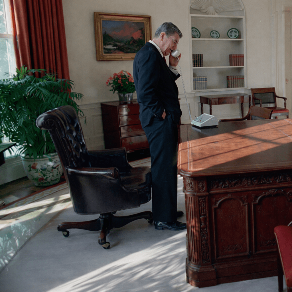 Ronald Reagan Oval Office Chair - HISTORY COMPANY