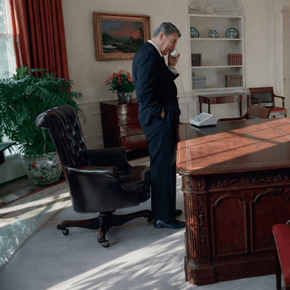 Ronald Reagan Oval Office Chair - HISTORY COMPANY