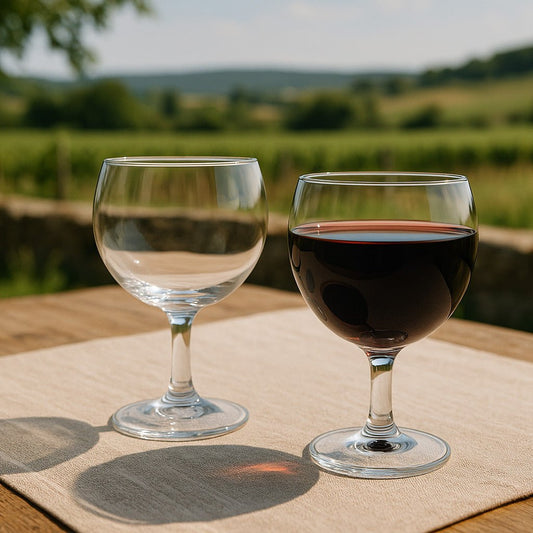 The French Country Wine Glass. - HISTORY COMPANY